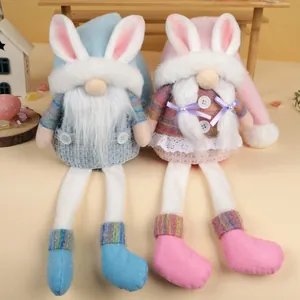 Gnomos de Pascua de patas largas en azul y rosa con orejas de conejo decorativos