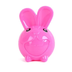 Taille-crayon lapin rose dessin animé avec finition brillante et visage mignon