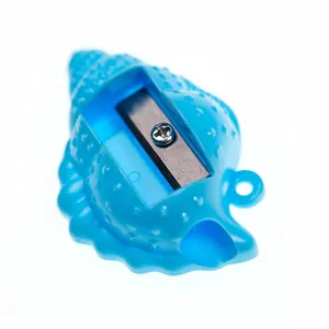 Creative blue shell-shaped manual pencil sharpener made of durable plastic material