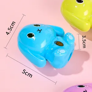 Taille-crayons mignons en forme de lapin en bleu, jaune et violet pour enfants