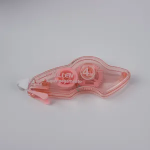 Detail van de Billen roze lijmroller met transparante behuizing en 4m lengte indicatie