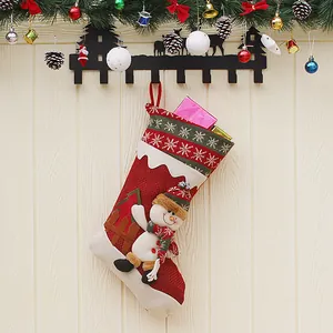 Calza di Natale con pupazzo di neve 3D sacchetto regalo in tela rossa e bordo peluche