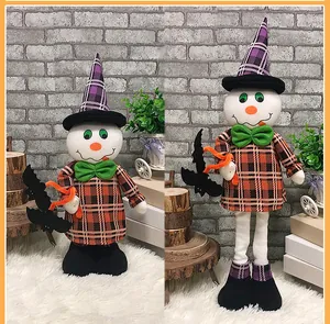 Détail de figurines bonhomme de neige d'Halloween extensibles avec hauteur réglable et chapeaux