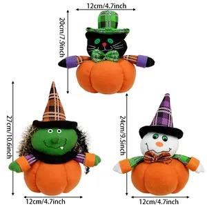 Figurines d'Halloween en peluche avec chat, sorcière et bonhomme de neige