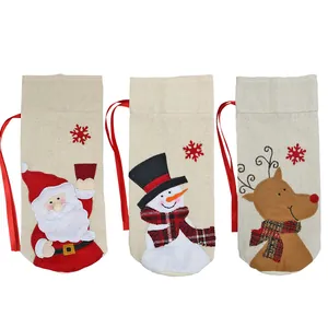 Set di 3 copribottiglie natalizi in lino con disegni di Babbo Natale, pupazzo e alce