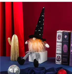 Gnomo di Halloween luminoso con cappello stellato e barba bianca illuminata a LED caldi