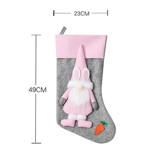 Calza di Natale gnomo di Pasqua sacchetto regalo in feltro rosa e grigio con orecchie
