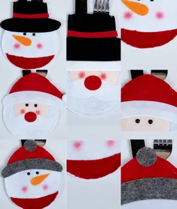 Detalle de porta cubiertos de fieltro de Papá Noel con texturas y costuras finas