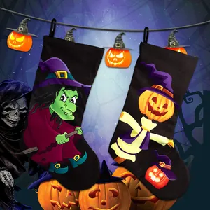 Κάλτσες Halloween με πράσινη μάγισσα και σκιάχτρο κολοκύθας για τρομακτική διακόσμηση