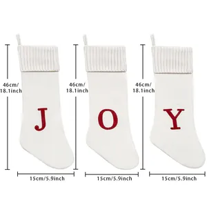Lot de 3 chaussettes de Noël en tricot blanc avec lettres JOY rouges, grands sacs 46cm