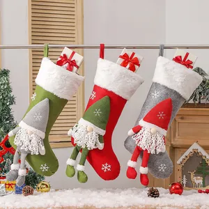 Chaussettes de Noël 3D Avec Gnome Poupée en Peluche Tricotée Sac Cadeau Ornement d'Arbre de Noël Pour Cheminée Fête