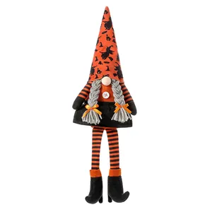 Gnomo di Halloween in peluche con cappello a punta arancione e gambe lunghe a righe