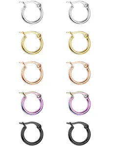Detailed set of 5 pairs of smooth hoop earrings in gold, silver, rose gold, black, and rainbow