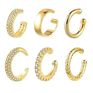 Luxuriöses Set aus vergoldeten Ohrklemmen mit Zirkonia in sechs einzigartigen Designs