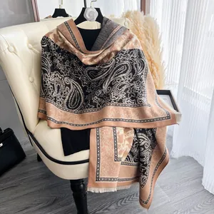 Scialle Bohemien a Fiori Paisley Jacquard per Donna Morbido Effetto Cashmere Ispessito Caldo Avvolgente per Viaggi All'aperto Inverno