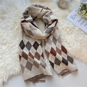 Women's Retro Argyle Diamond Pattern Scarf Long Tassel Shawl Imitation Cashmere Autumn Winter Warm Polyester Wool Scarf