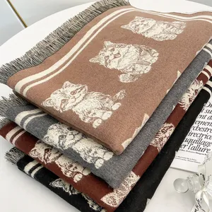 Sciarpa retrò in finto cashmere con motivo a gatto e frange per calore invernale