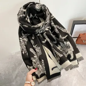 Elegante scialle silhouette di gatto, sciarpa spessa jacquard tocco cashmere invernale