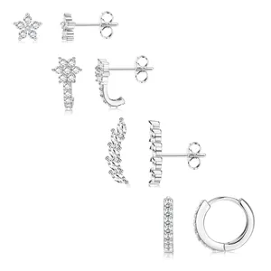 Boucles d'Oreilles Puces en Laiton Zirconium Fleur Étoile Cœur et Boucles d'Oreilles Créoles Huggie pour Femmes Plaqué Or Argent