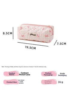 Trousse matelassée à carreaux roses avec nœud rouge et dimensions de 19,5x8,5x7,5 cm