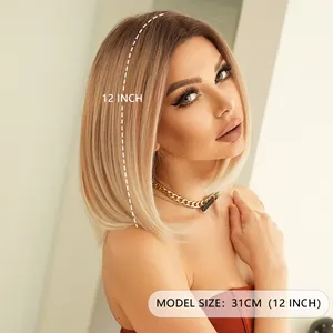 Vue latérale d'une perruque Bob de 12 pouces avec dégradé de couleur marron et blond