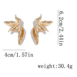 Detailed size view of gold alloy leaf earrings with measurements 6.2cm by 4.0cm