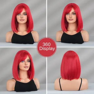Vista a 360 gradi della parrucca bob rossa con frangia che mostra fronte e retro
