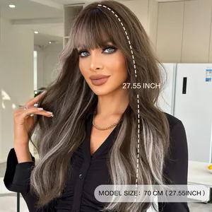 Parrucca lunga mossa marrone con riflessi argento e frangia, capelli sintetici da 70 cm