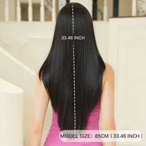 Lange natur-schwarze glatte Perücke 85cm Länge mit V-förmigem Stufenschnitt Rückansicht