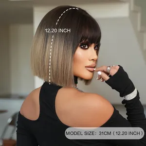 Perruque bob courte ombre blonde avec frange 31cm vue de profil sur un mannequin