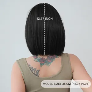 Parrucca Bob corta nera da donna con capelli lisci da 35 cm e taglio netto vista posteriore
