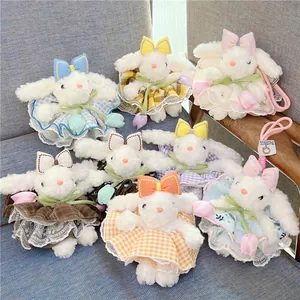 Pendentif en Peluche Lapin à Longues Oreilles Lolita Élégante Robe en Dentelle à Carreaux Poupée Bunny Porte-Clés Bijou de Sac pour Femme Fille Cadeau