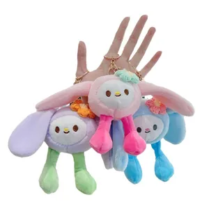 Schattige pluche sleutelhanger met konijn met lange oren in roze, paars en blauw