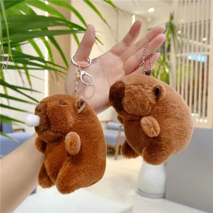 Porte-clés en peluche Capybara avec expression de bulle et visage endormi en fourrure