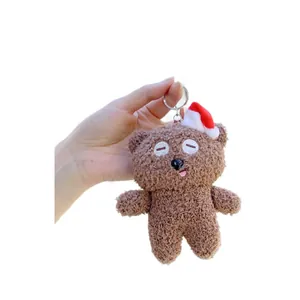 Süßer brauner Plüsch-Teddybär-Anhänger mit Weihnachtsmütze und silbernem Ring