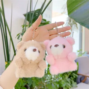 Simpatici portachiavi a forma di orsetto di peluche in marrone chiaro e rosa