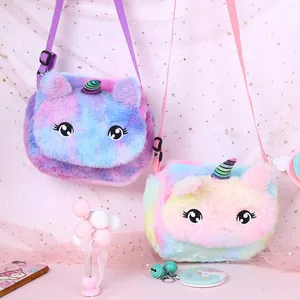 Borsa a tracolla unicorno in peluche per bambine con pelliccia colorata e tracolla regolabile