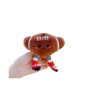 Niedlicher Plüsch-American-Football-Schlüsselanhänger mit Smiley und Turnschuhen