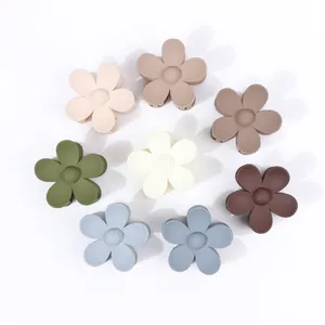 Set di 8 grandi mollette per capelli a fiore opaco in colori Morandi per donna