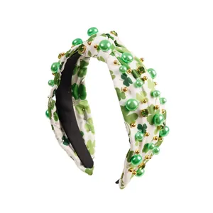 Serre-tête Saint-Patrick avec imprimés trèfles, perles vertes et strass brillants