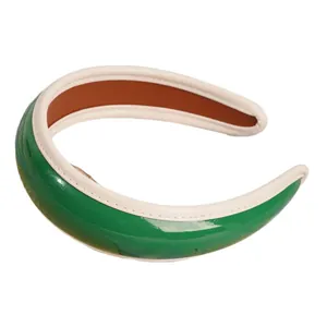 Cerchietto in pelle PU verde lucida con imbottitura spessa e cuciture bianche a contrasto