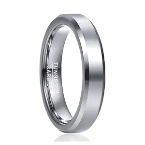 Anillo de carburo de tungsteno pulido con borde biselado plateado para hombre y mujer