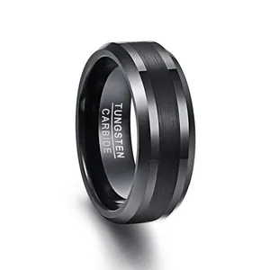 Anello da uomo in carburo di tungsteno nero con centro spazzolato e bordi lucidi
