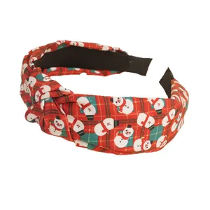Serre-tête de Noël noué en tissu écossais rouge avec des motifs de bonshommes de neige