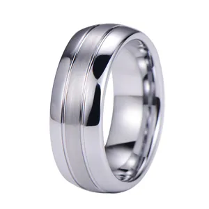 Bague en acier tungstène pour hommes avec texture brossée et finition miroir argenté