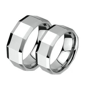 Moderner Geometrisch Facettierter Wolframstahlring Für Herren Damen Minimalistischer Polierter Silberfarbener Band-Schmuck Geschenk