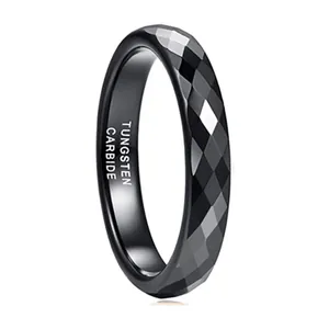 Facettierter schwarzer Wolframkarbid-Ring mit geometrischen Schliff-Oberflächen für Damen