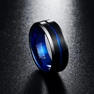 Bague en tungstène noir brossé mat avec bande intérieure bleu électrique et rainure