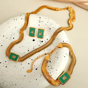 Vintage Edelstahl Vergoldet Flache Schlangenkette Schmuckset Rechteckige Muschel Zirkonia Anhänger Halskette Armband Ohrstecker