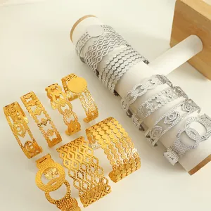 Stainless Steel Cuff Bracelet 18K Gold Plated Evil Eye Clover Hammered Texture Hollow Out Open Bangle For Women Jewelry Gift
